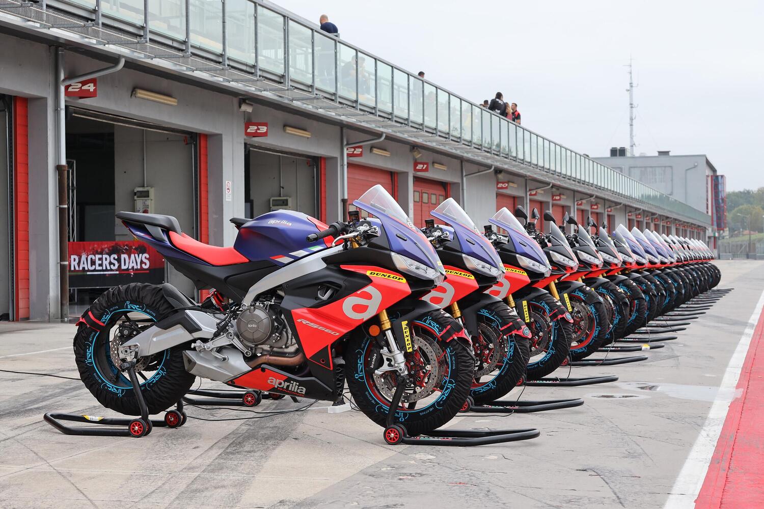 Aprilia Racers Days 2022: iscrizione aperte. In pista anche all'estero