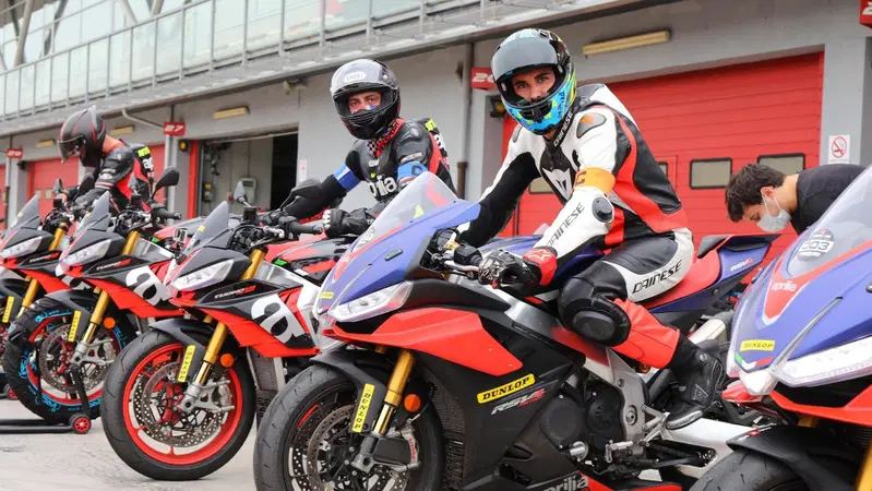 Aprilia Racers Days 2022: iscrizione aperte. In pista anche all'estero