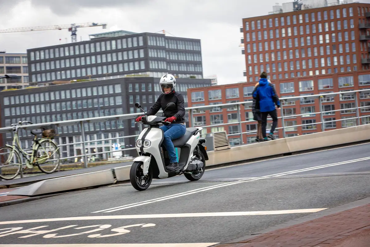 Yamaha Neo's TEST: elettrico easy (4)