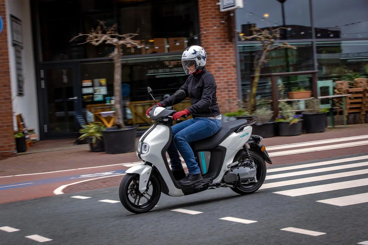 Yamaha Neo's TEST: elettrico easy