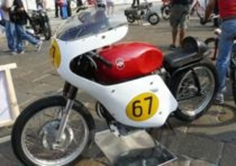 Gilera Saturno da corsa, nota come &amp;ldquo;Piuma&amp;rdquo;
