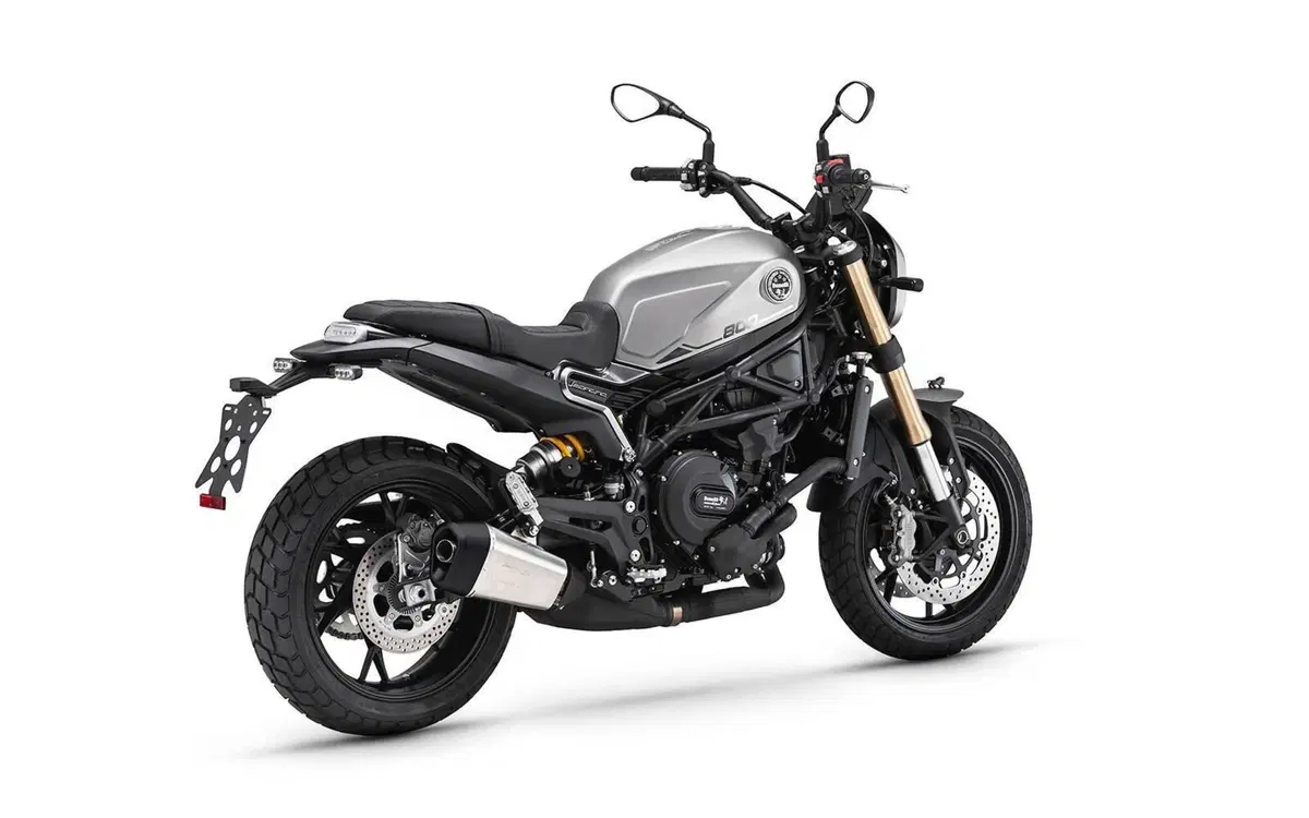 Benelli Leoncino 800 (2022 - 26) (2)