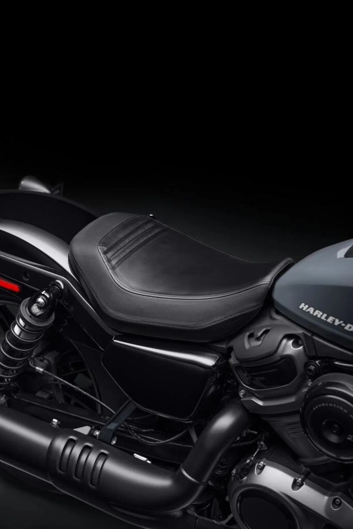 Nuova Harley-Davidson RH975 Nightster 2022 (10)
