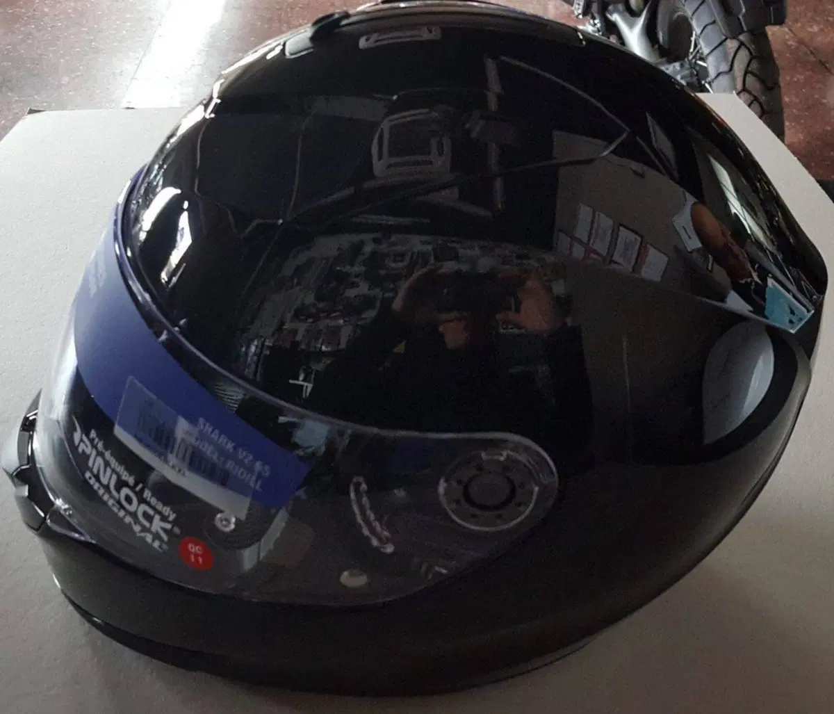 CASCO SHARK NERO LUCIDO!!superofferta!!! Shark Helmets