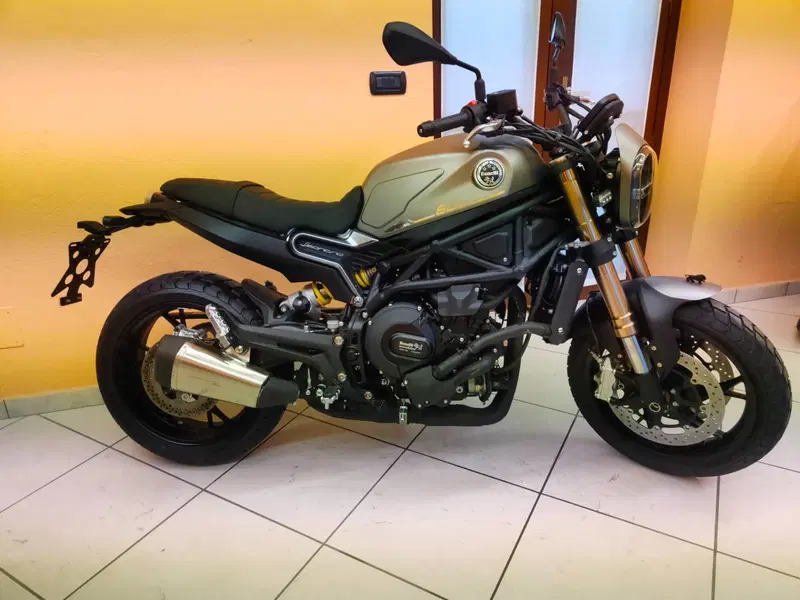 Benelli Leoncino 800 (2022 - 26)