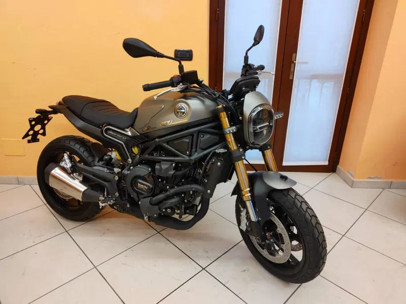 Benelli Leoncino 800 (2022 - 26) (3)