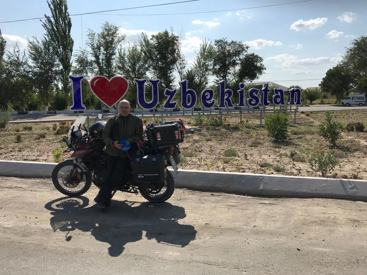 I viaggi dei lettori: in moto in Uzbekistan