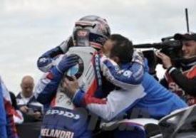 Marco Melandri all'arrivo del GP di Donington, 2012
