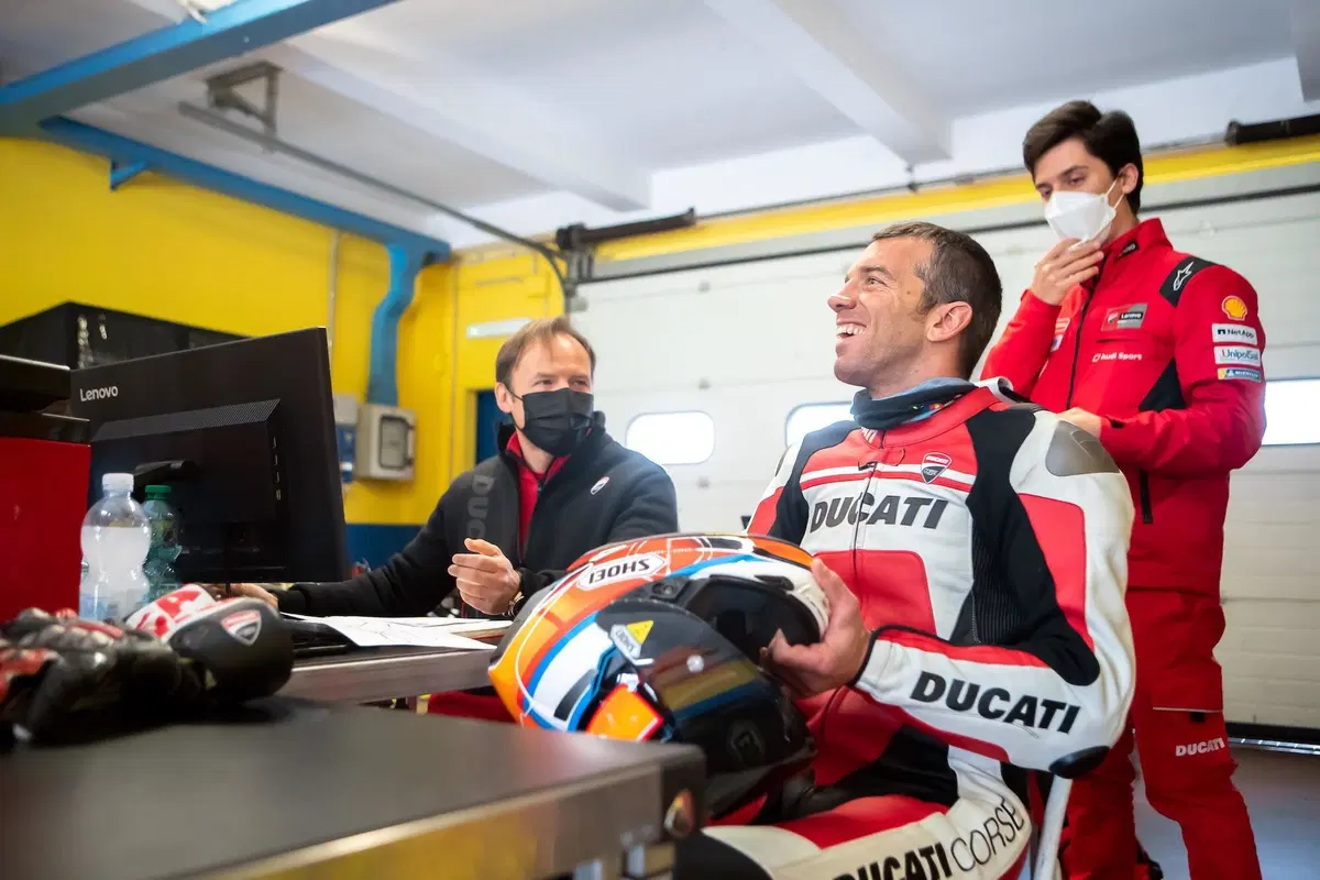 MotoGP: la Ducati MotoE gira a Vallelunga [VIDEO] (7)