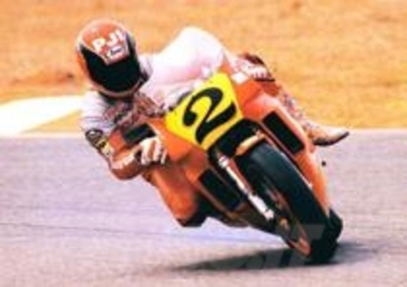 Randy Mamola in sella a Cagiva 
