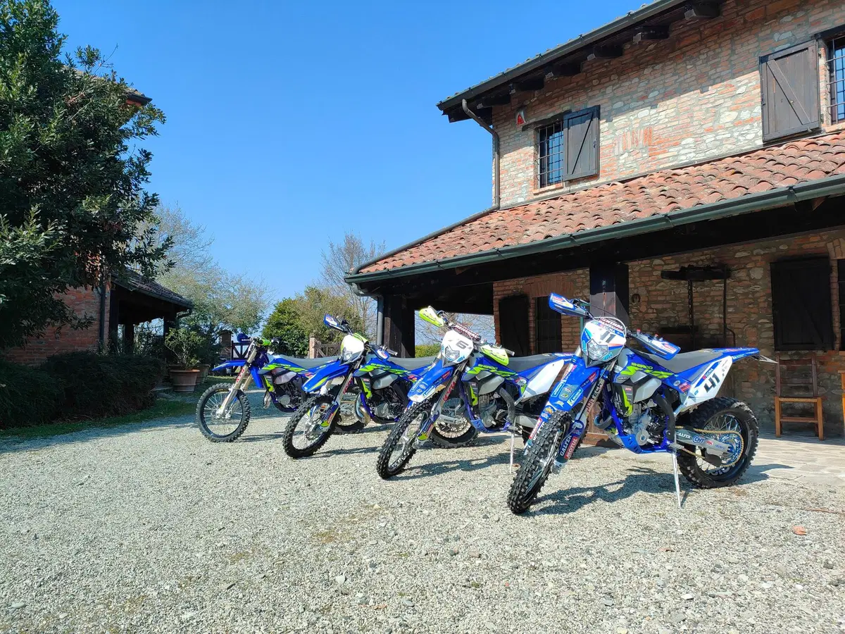 Sherco Enduro 2022: la prova delle 125 e 300 2 tempi. La piccola fa felici anche i grandi (4)