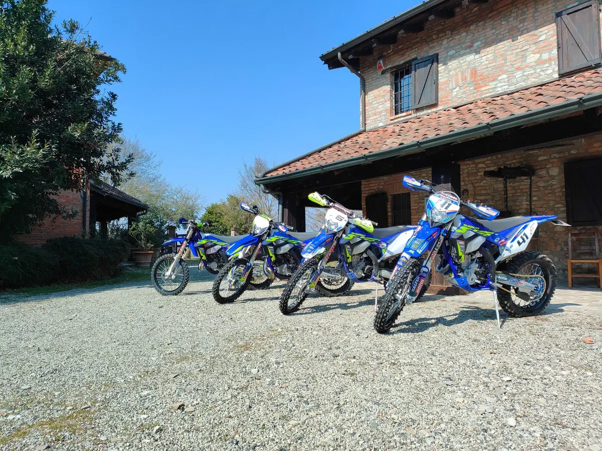 Sherco Enduro 2022: la prova delle 125 e 300 2 tempi. La piccola fa felici anche i grandi (6)