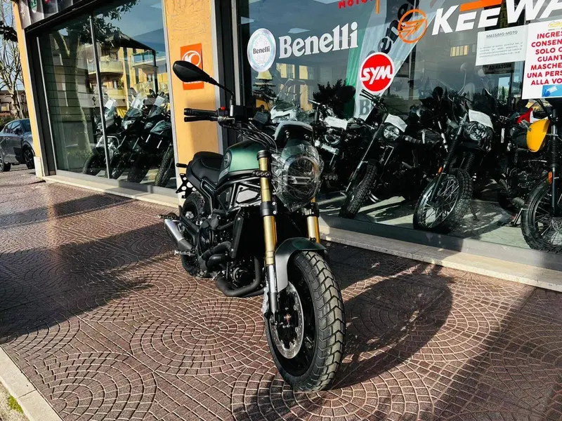 Benelli Leoncino 800 (2022 - 26) (4)