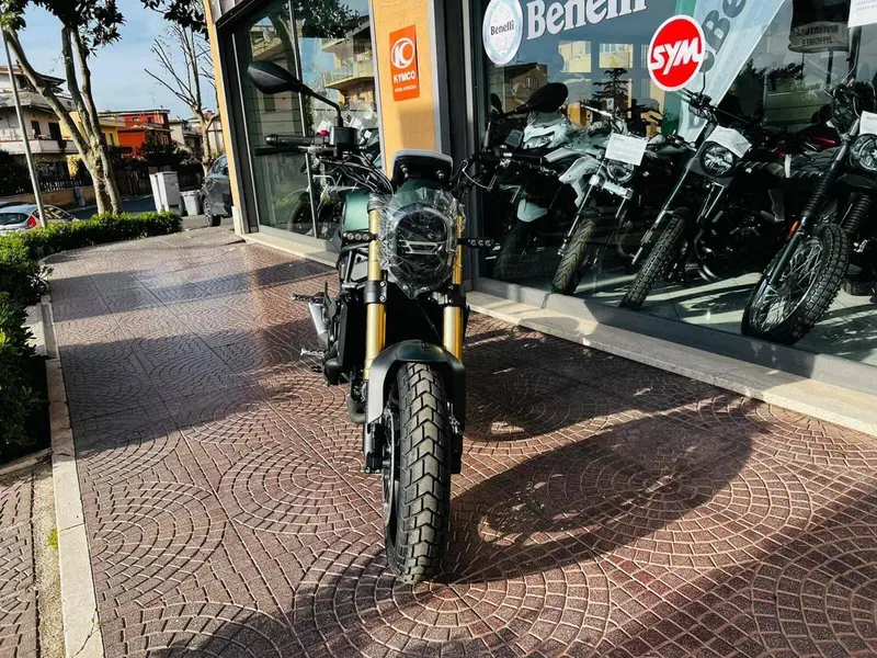 Benelli Leoncino 800 (2022 - 26) (6)