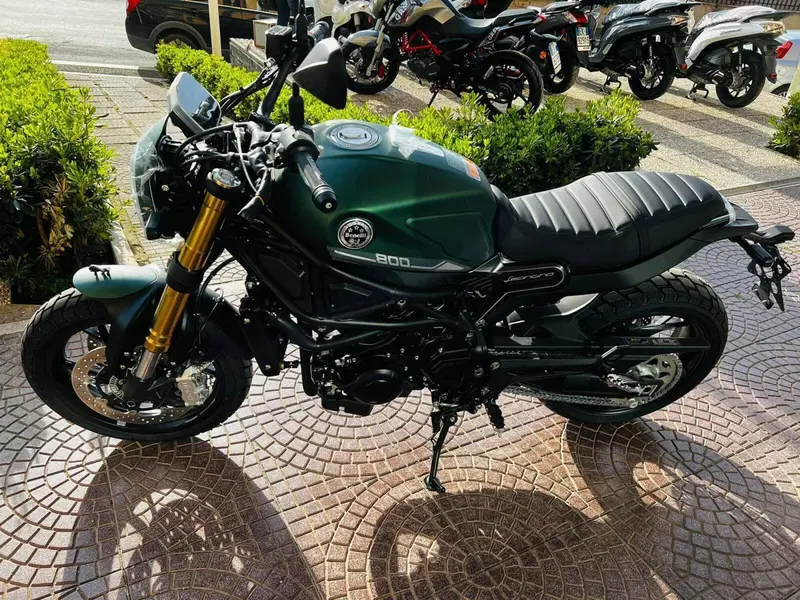 Benelli Leoncino 800 (2022 - 26) (8)