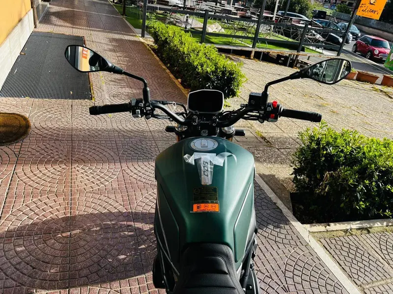 Benelli Leoncino 800 (2022 - 26) (11)