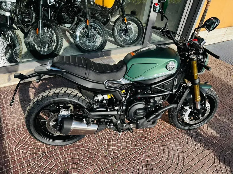 Benelli Leoncino 800 (2022 - 26) (15)