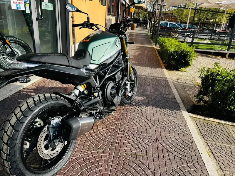 Benelli Leoncino 800 (2022 - 26) (17)