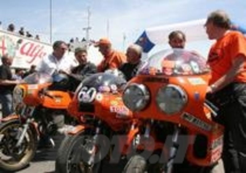 Team Laverda corse
