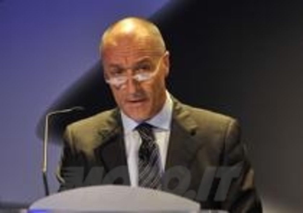 Stefano Sterpone (executive vice president Piaggio)
