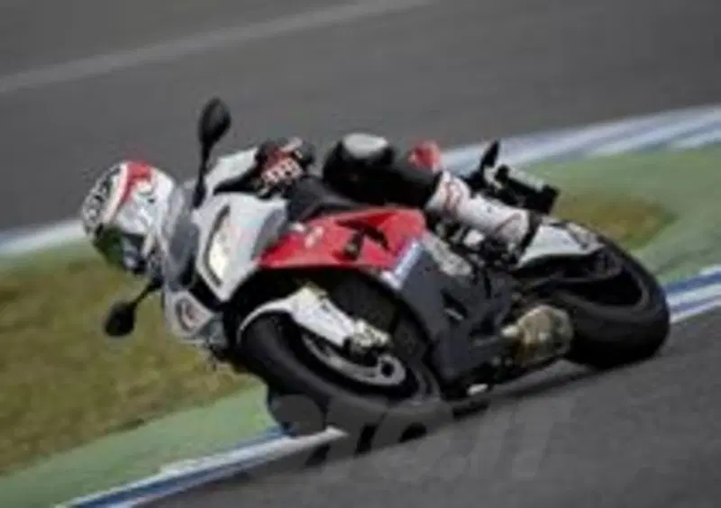 Il nome ci dice molto del pneumatico, &amp;ldquo;Cup&amp;rdquo; intende richiamare la destinazione racing di questo prodotto