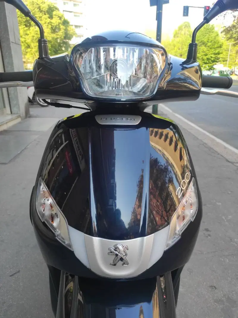 Peugeot Tweet 200 Active (2021 - 25) (6)