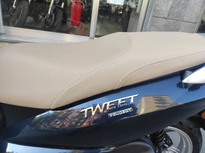 Peugeot Tweet 200 Active (2021 - 25) (16)