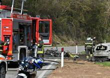 Tremendo incidente in moto nella bergamasca: 2 morti, 11 persone coinvolte