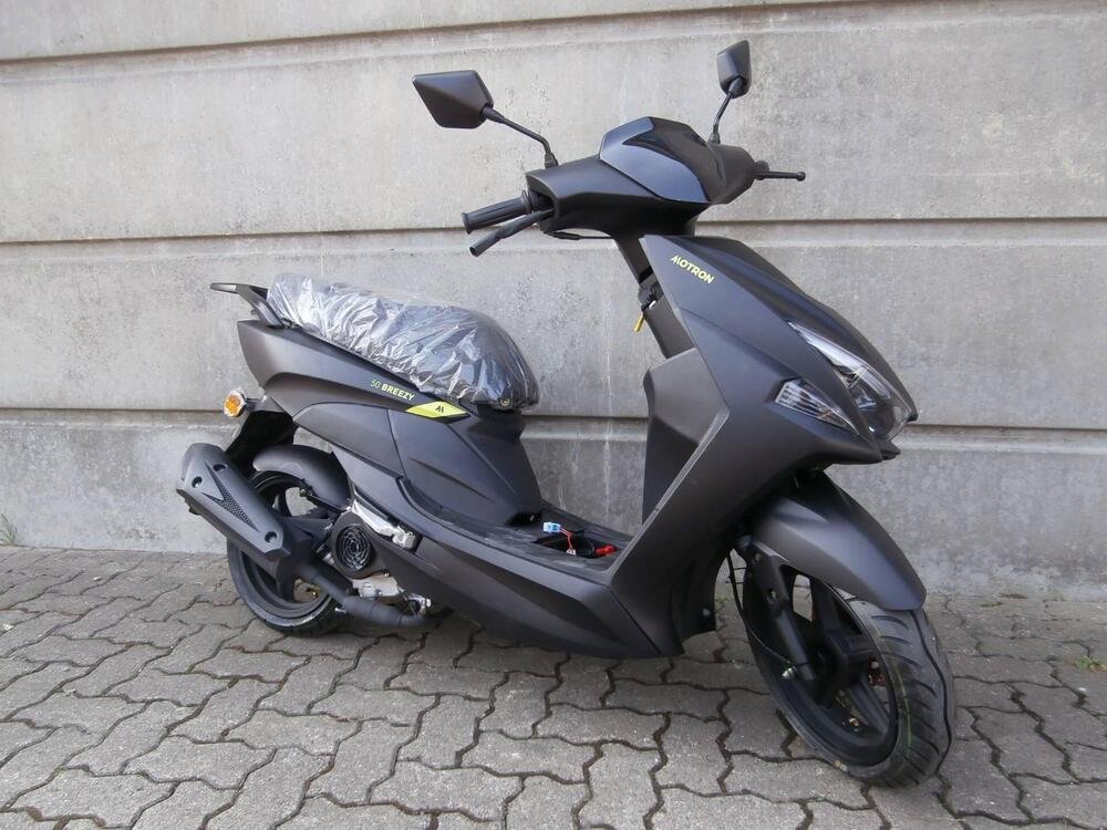Motron Motorcycles Breezy 50 4T (2021 - 24)