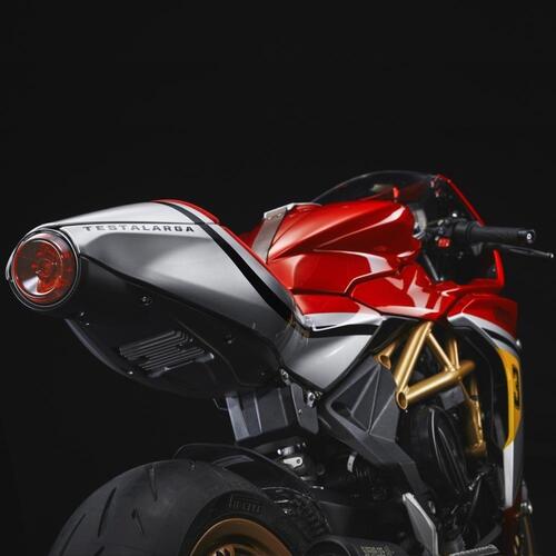 MV Agusta Superveloce 800 Testalarga. Un esemplare unico (2)