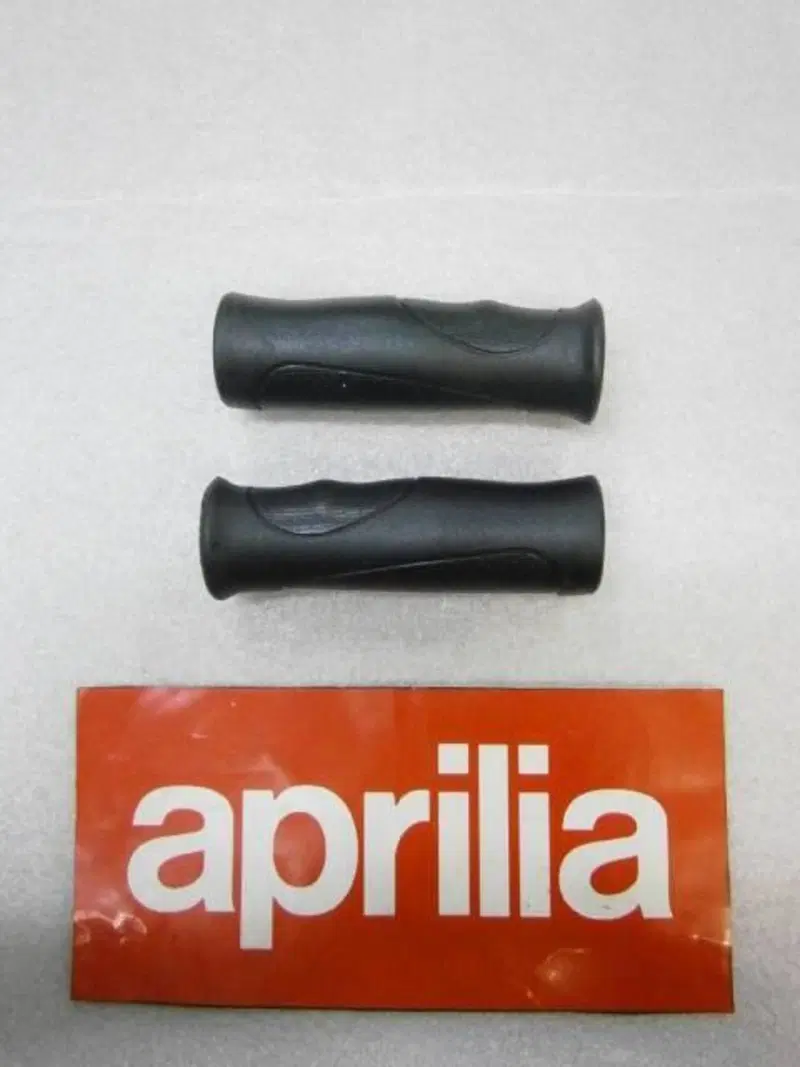 Manopole Aprilia AREA 51