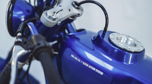 La Moto Guzzi All Blue di Gas and Oil Bespoke Motorcycles (6)