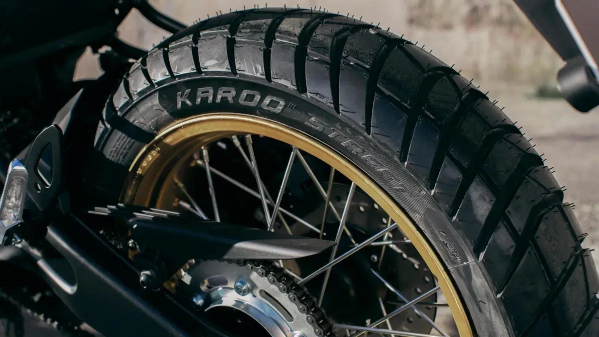 Yamaha XSR125 Legacy 2022: così è ancora più classica (17)