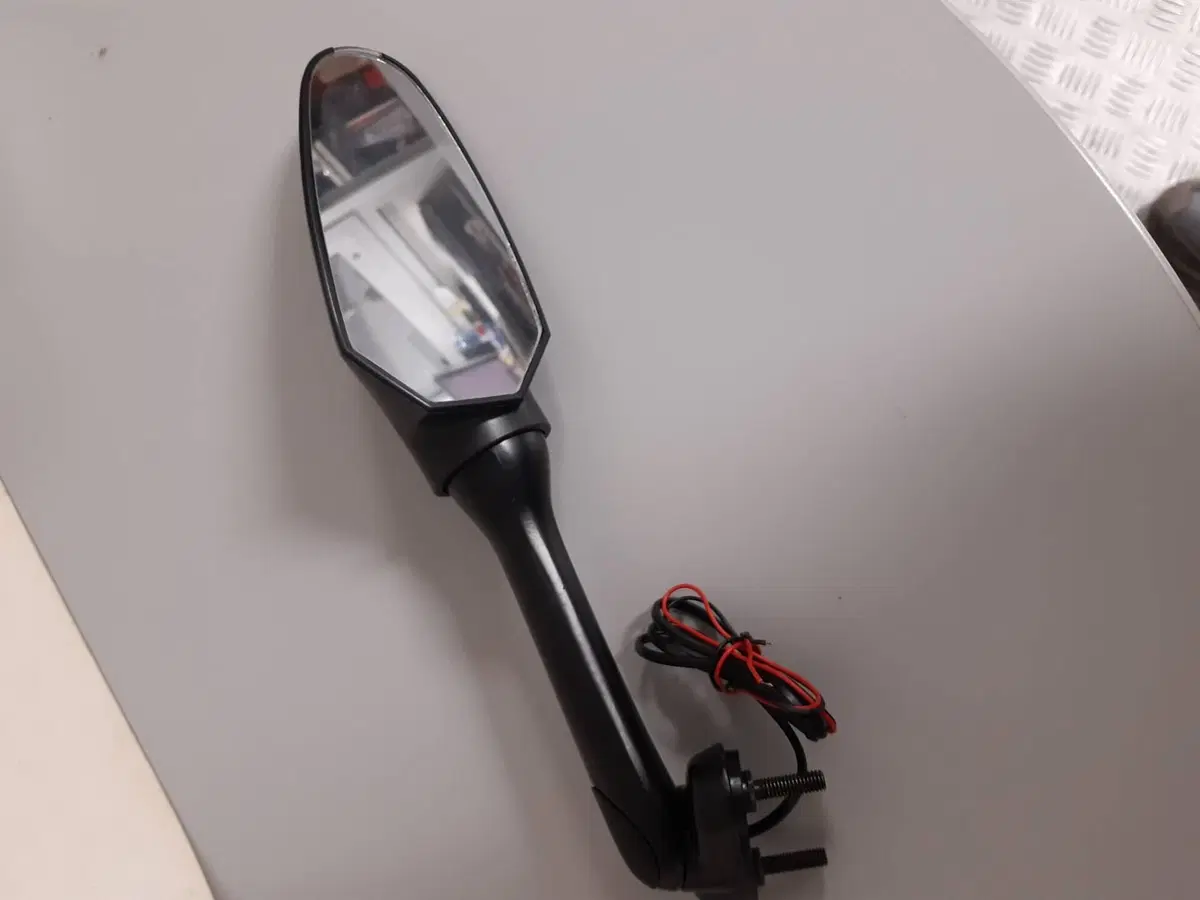COPPIA SPECCHI SUZUKI Far (4)