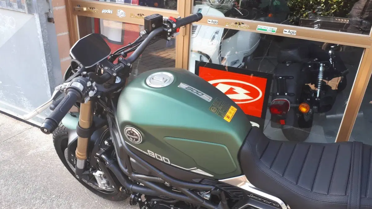 Benelli Leoncino 800 (2022 - 26) (7)