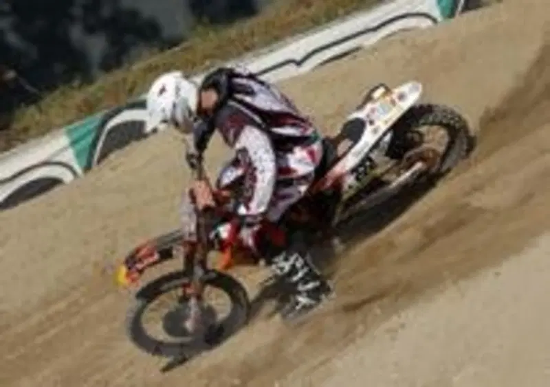 Le KTM si confermano quindi come moto vincenti anche nel mondo del cross, non solo nella classe che dominano ormai da anni, ma anche in quella regina