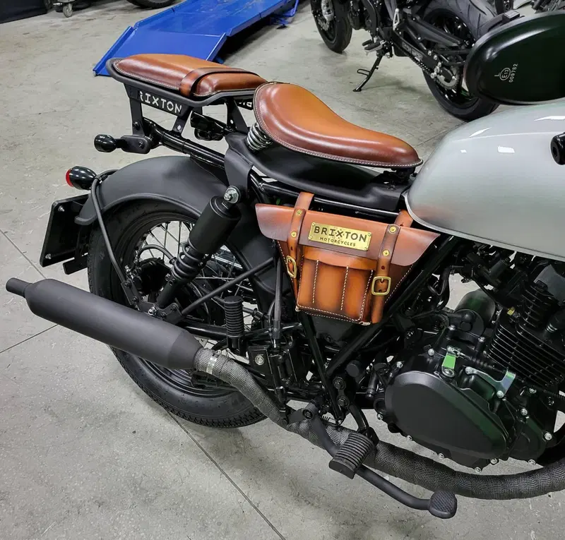 Brixton Motorcycles Rayburn 125 (2021 - 26) (3)