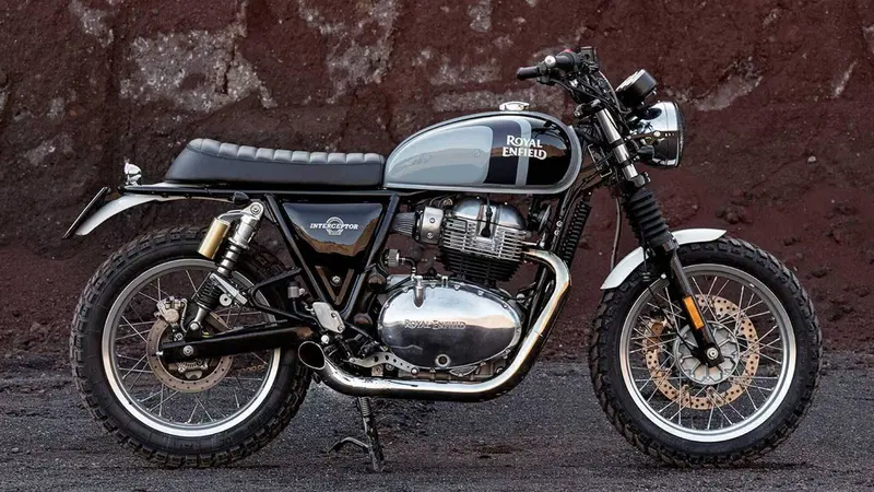 Royal Enfield Interceptor 650 Custom (2020)