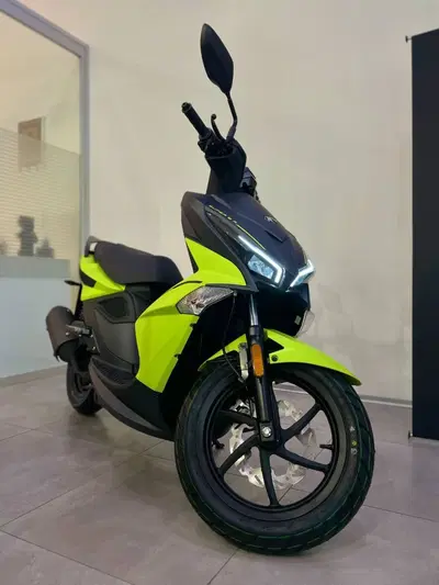 Kymco Super 8 50 R (2022 - 26) nuova