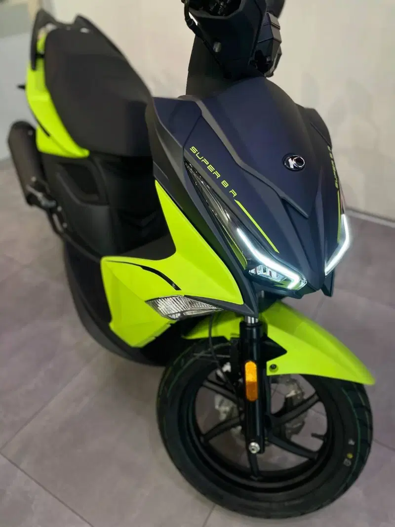 Kymco Super 8 50 R (2022 - 26) (6)