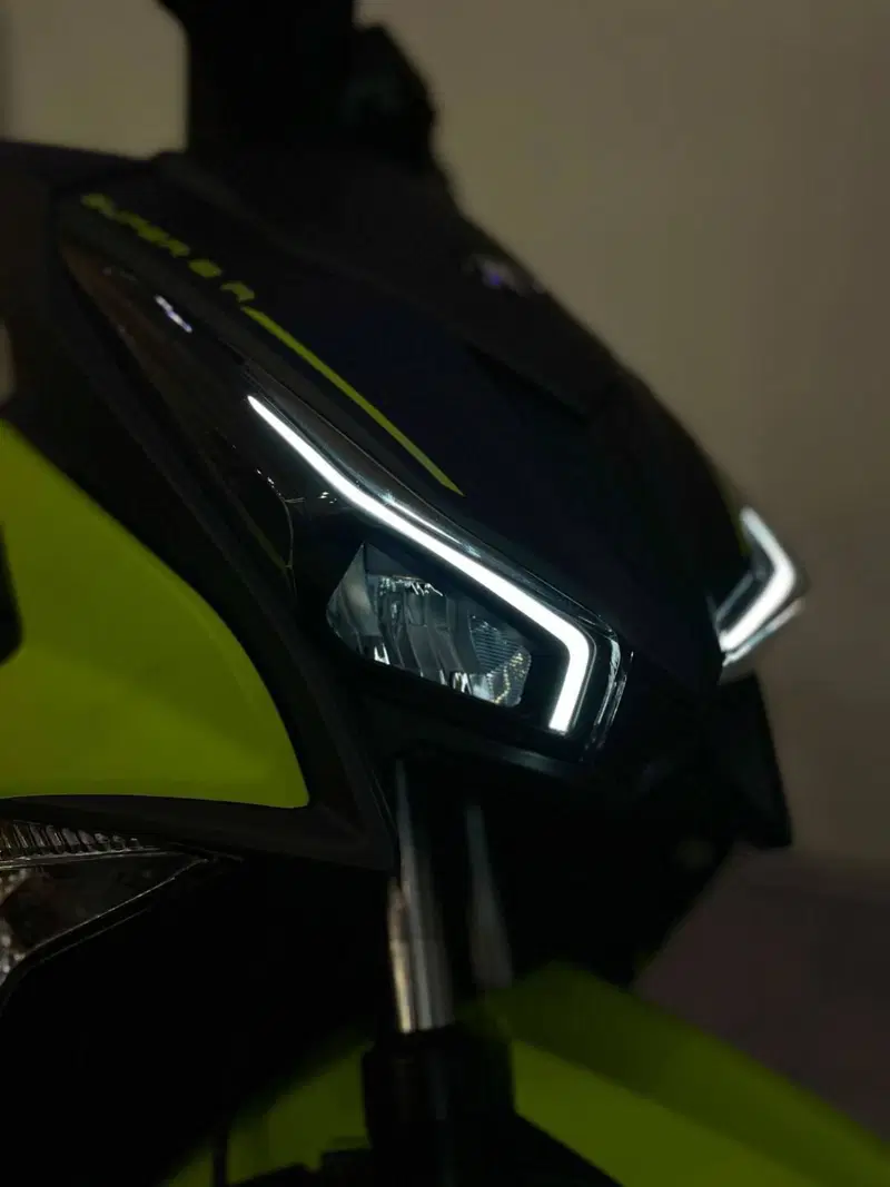 Kymco Super 8 50 R (2022 - 26) (11)