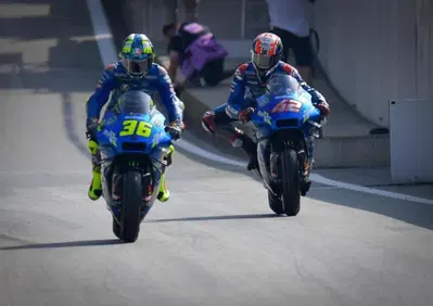 MotoGP 2022. GP del Portogallo, Alex Rins: “Giusto rischiare in partenza” Joan Mir: “Miller non l’ha fatto apposta, può capitare”
