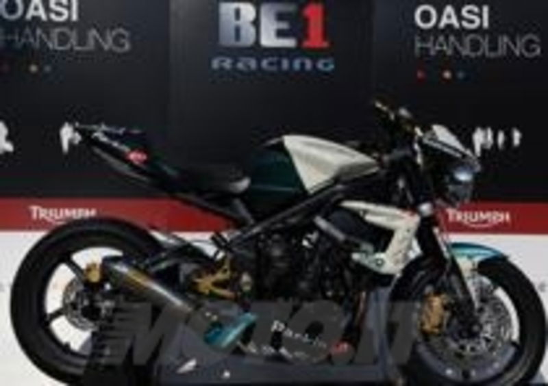 La Street Triple R con cui si correr&amp;agrave; il Triumph ParkinGO European Series