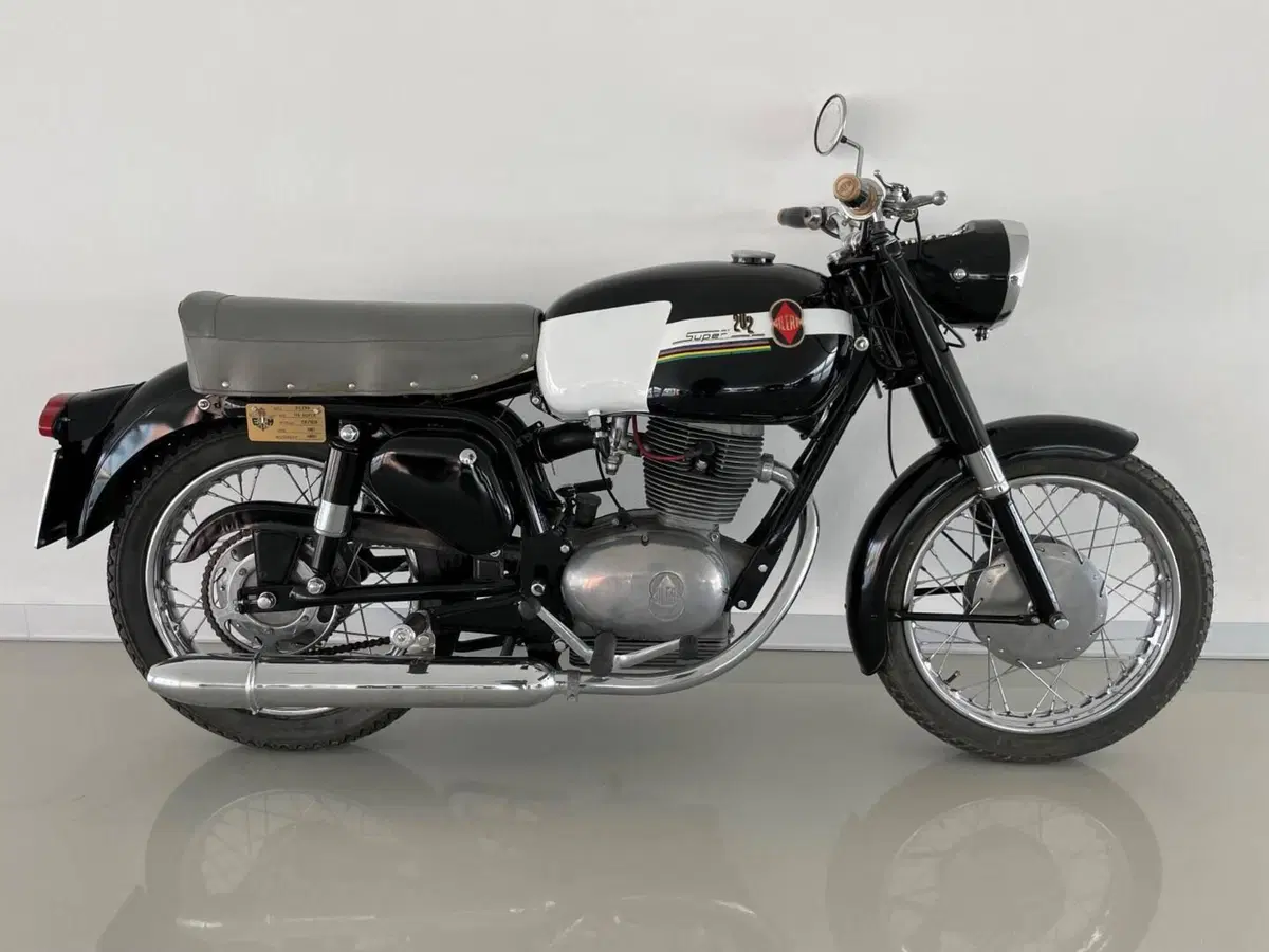 Gilera 175 SUPER 202 CC (2)