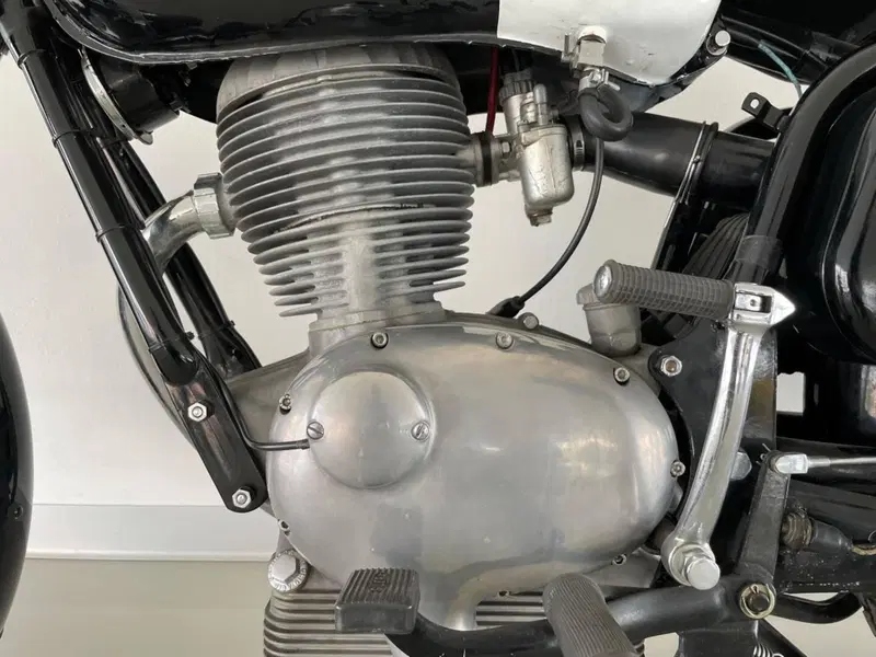 Gilera 175 SUPER 202 CC (18)