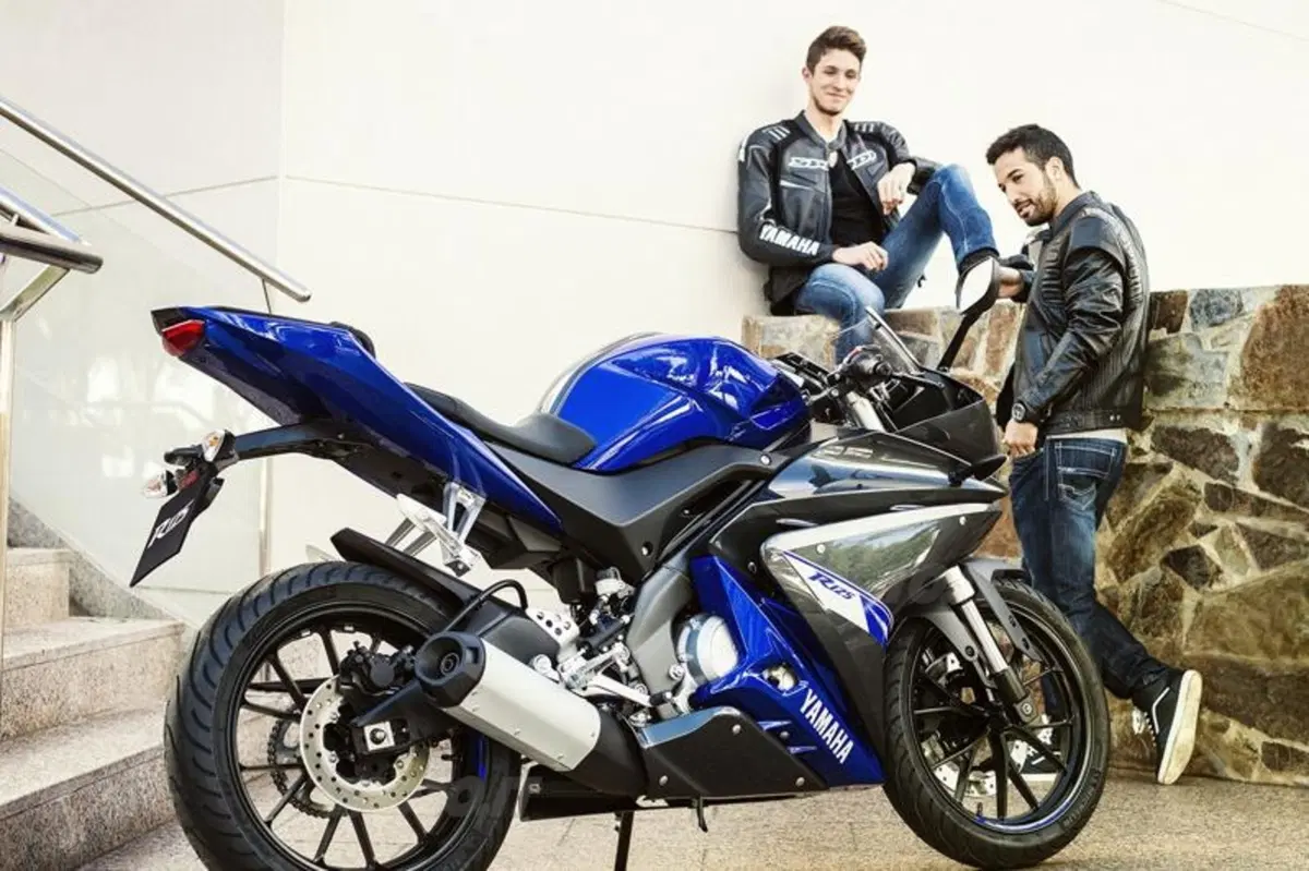 Yamaha MT-125 e YZF-R 125 (15)
