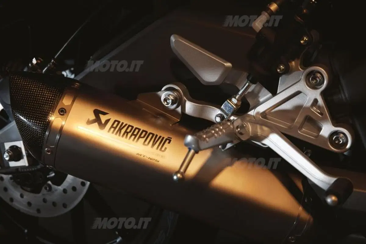 Yamaha MT-125 e YZF-R 125 (87)