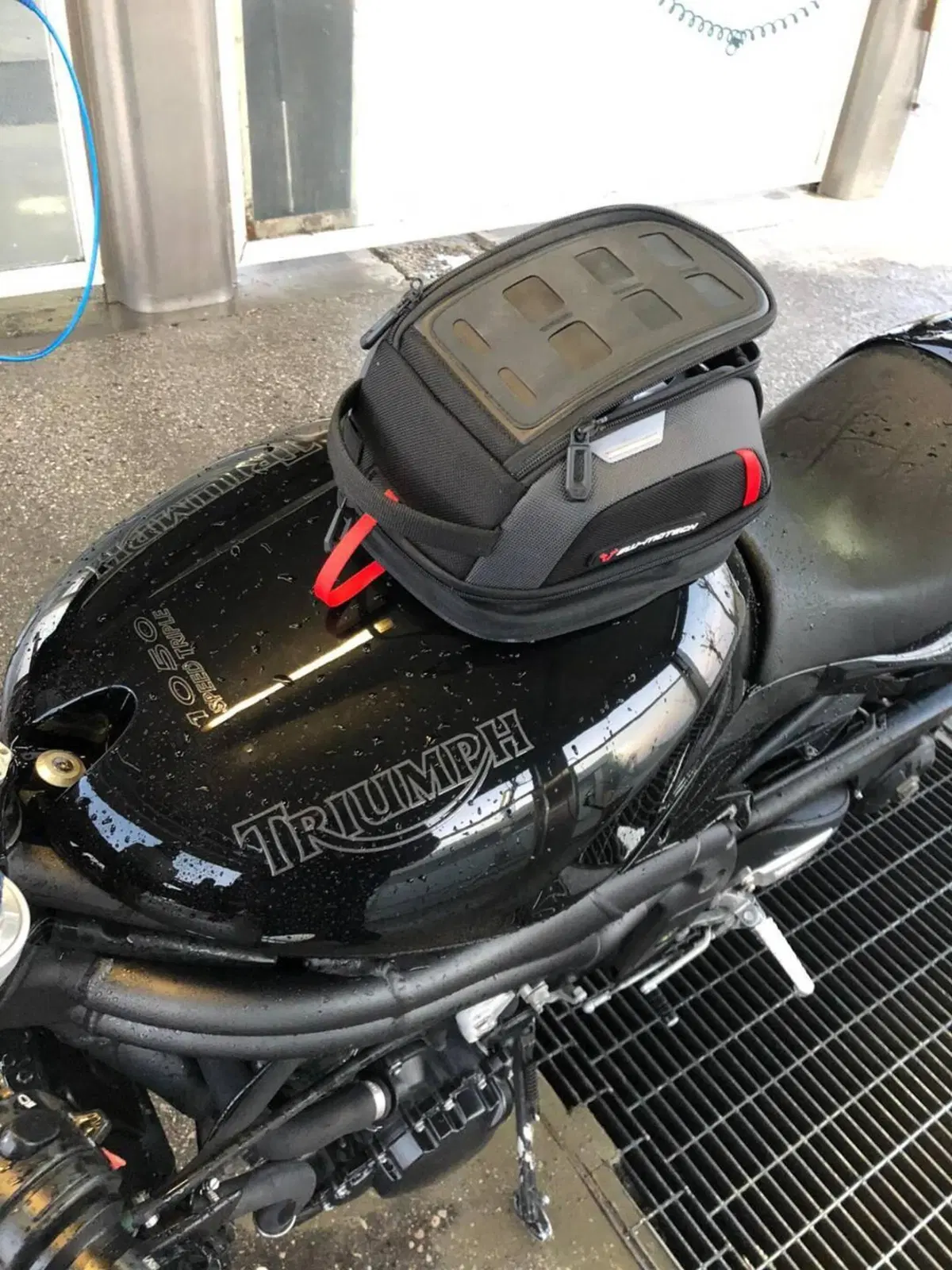 Triumph Speed Triple 1050 (2005 - 11) (7)