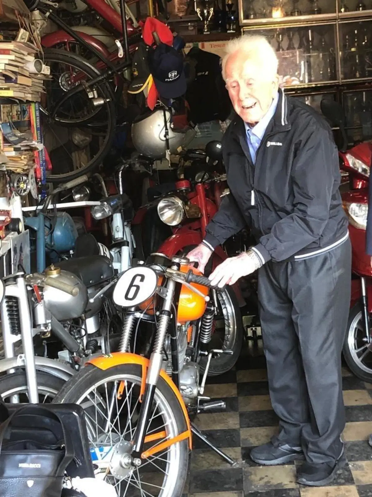 Florio, a 100 anni ancora in moto e in Vespa! (14)