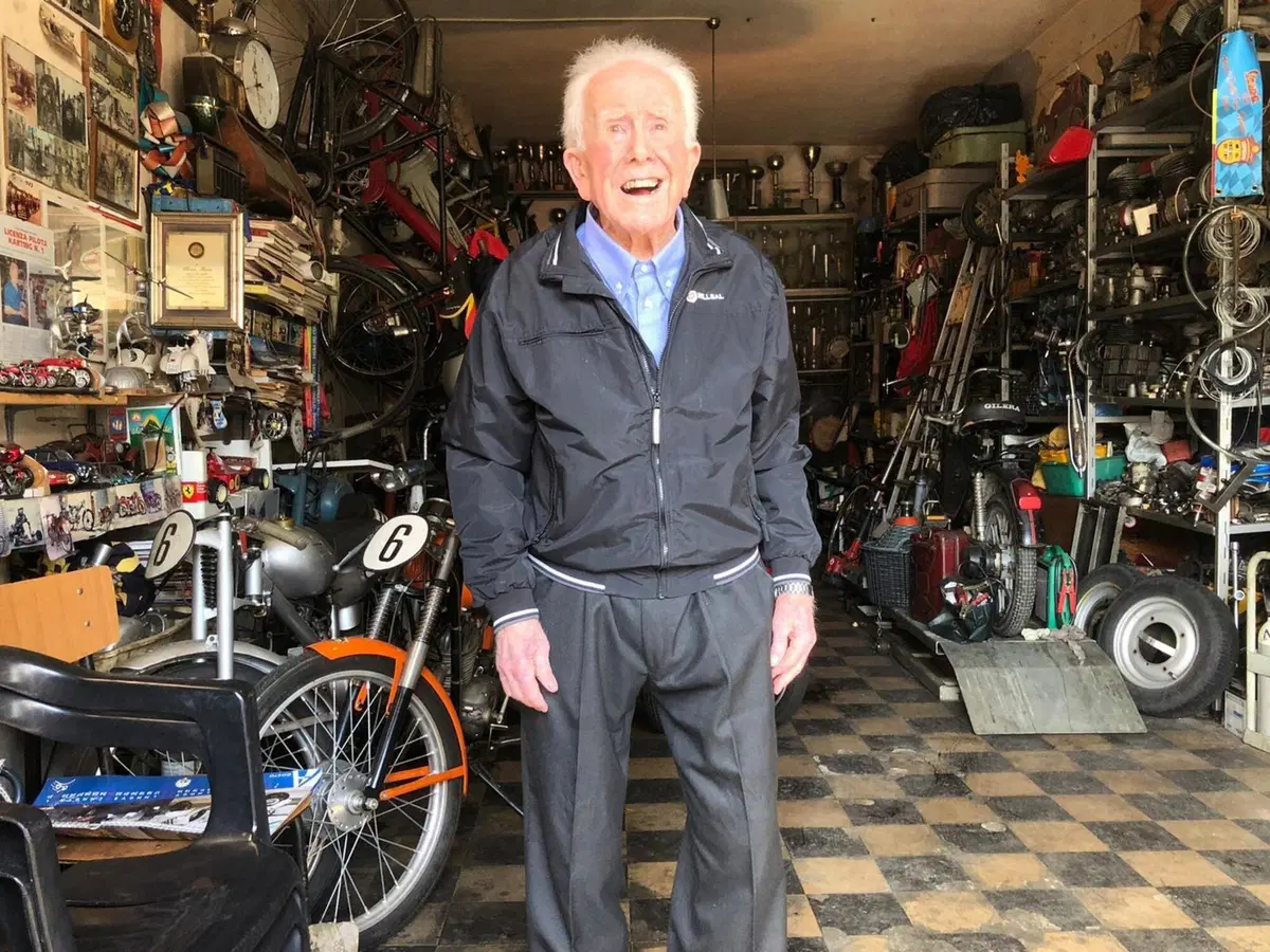 Florio, a 100 anni ancora in moto e in Vespa!